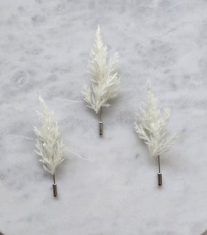 Boutonnieres fistol distintivos novios padrinos