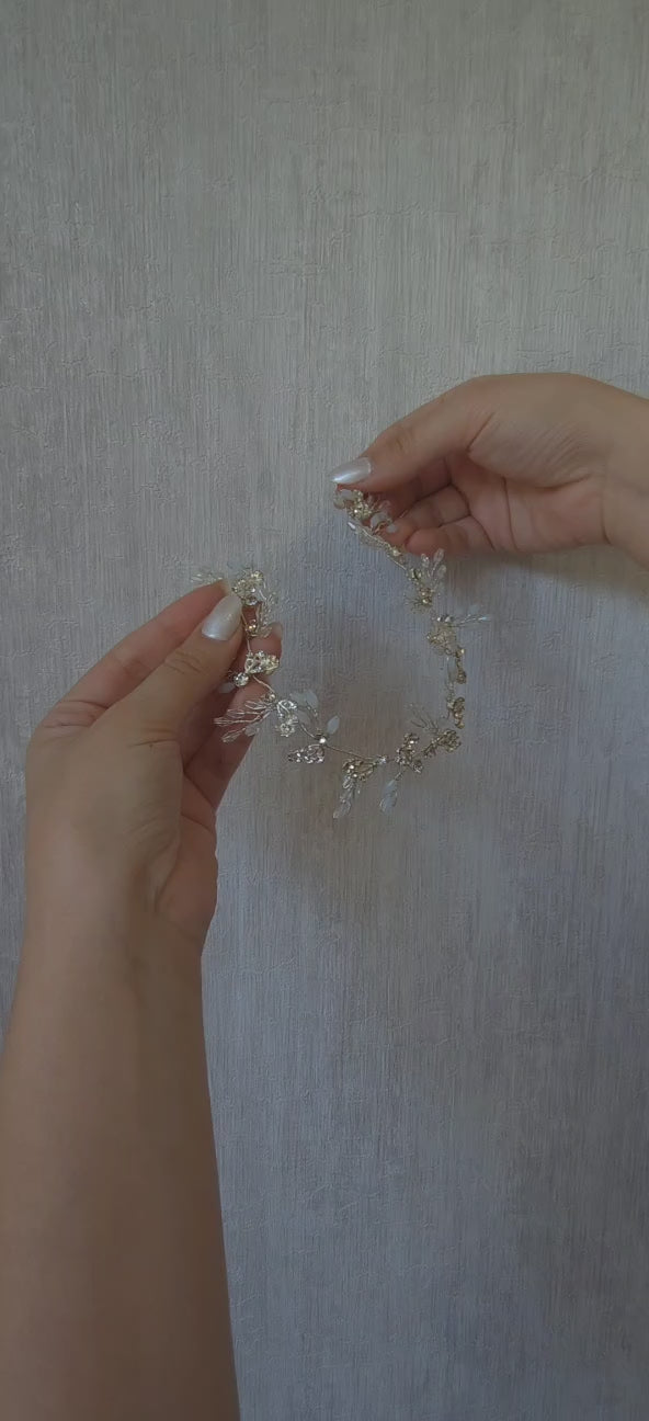 Tocado de novia ideal para usar con cualquier peinado!